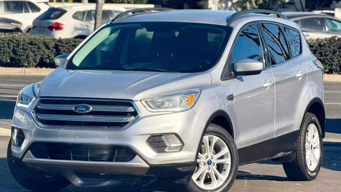 2017 Ford Escape SE — SUV — 84,097 mi — Lawndale, CA