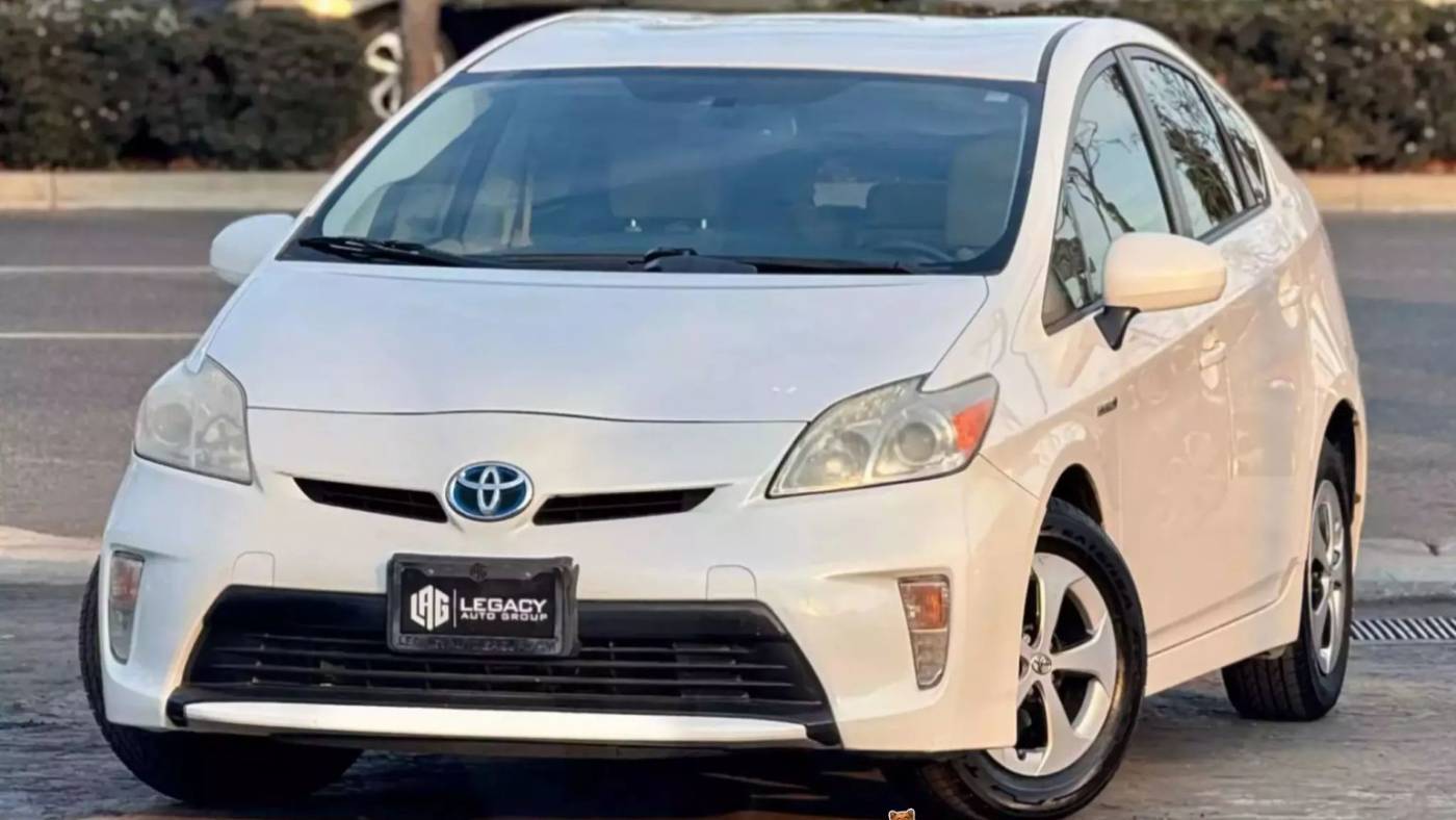 2012 Toyota Prius Four — Sedan — 142,805 mi — Lawndale, CA