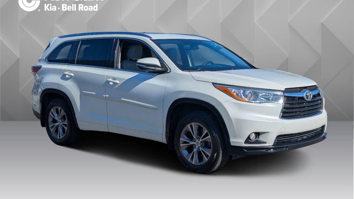 2014 Toyota Highlander XLE — SUV — 146,626 mi — Phoenix, AZ
