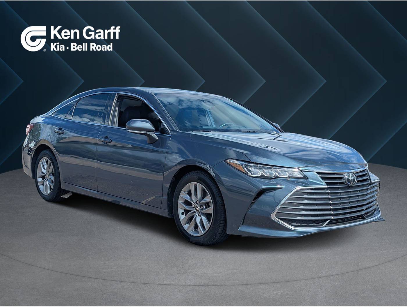 2022 Toyota Avalon XLE — Sedan — 69,451 mi — Phoenix, AZ