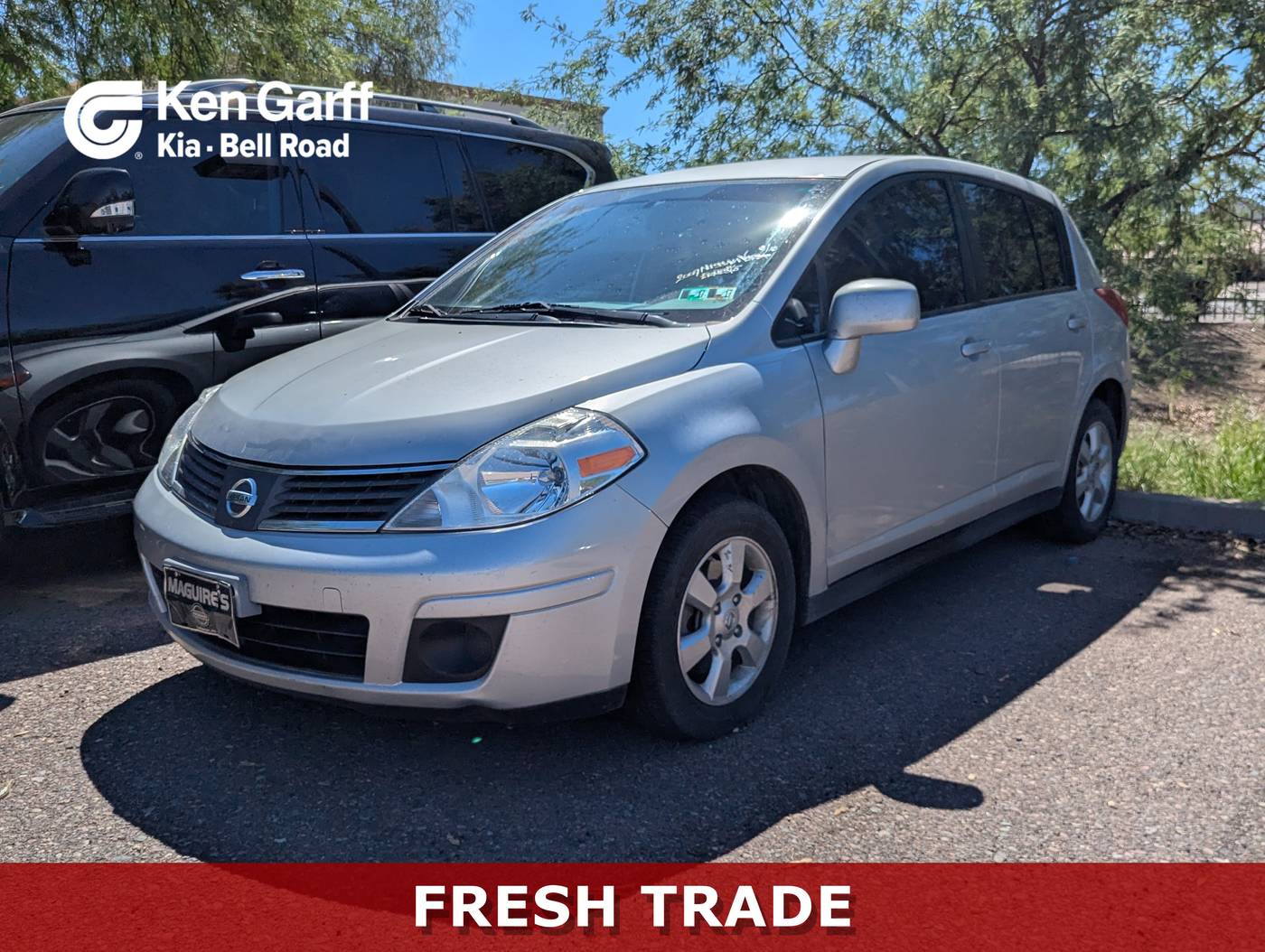 2009 Nissan Versa 1.8 SL — Hatchback — 58,638 mi — Phoenix, AZ