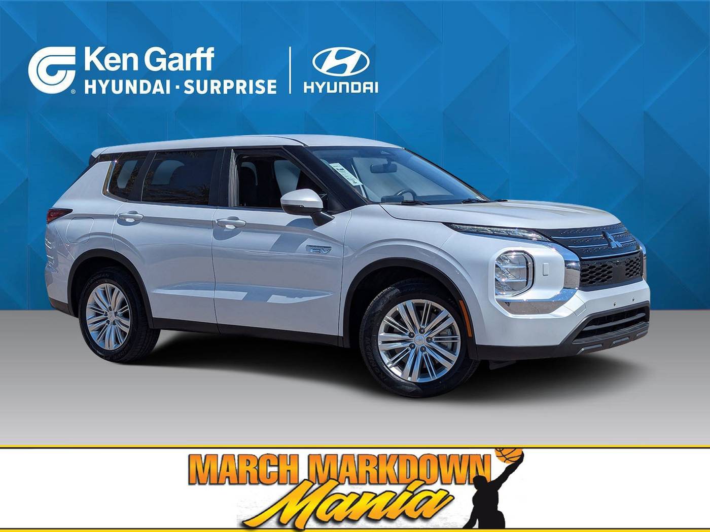 2023 Mitsubishi Outlander Plug-In Hybrid ES — SUV — 38,270 mi — Surprise, AZ