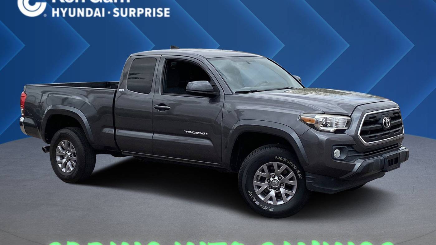 2017 Toyota Tacoma SR