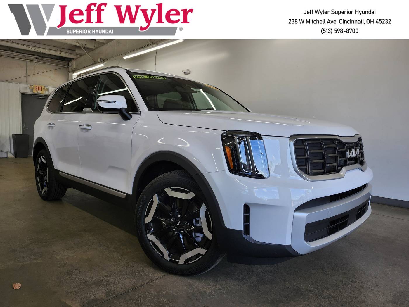 2025 Kia Telluride S — SUV — 5,285 mi — Cincinnati, OH