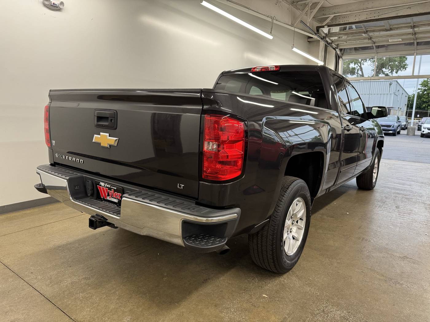 Thumbnail 4