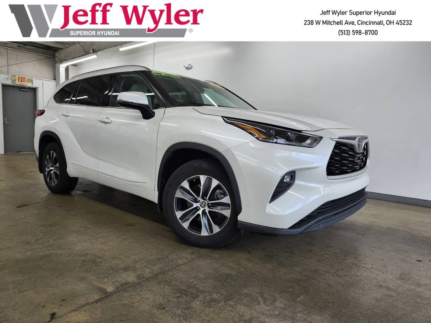2021 Toyota Highlander XLE — SUV — 70,576 mi — Cincinnati, OH