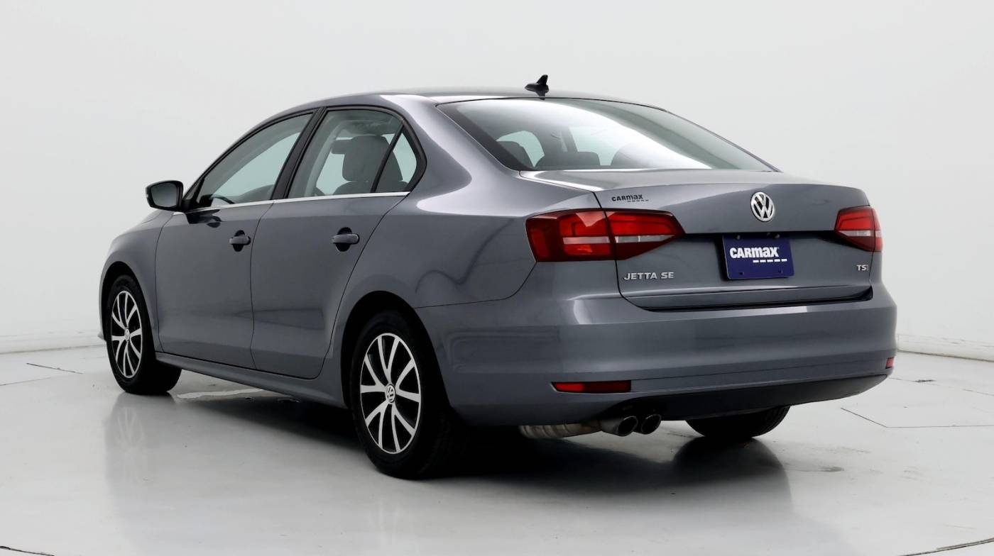 2017 Volkswagen Jetta 1.4T SE — Sedan — 62,478 mi — Akron, OH