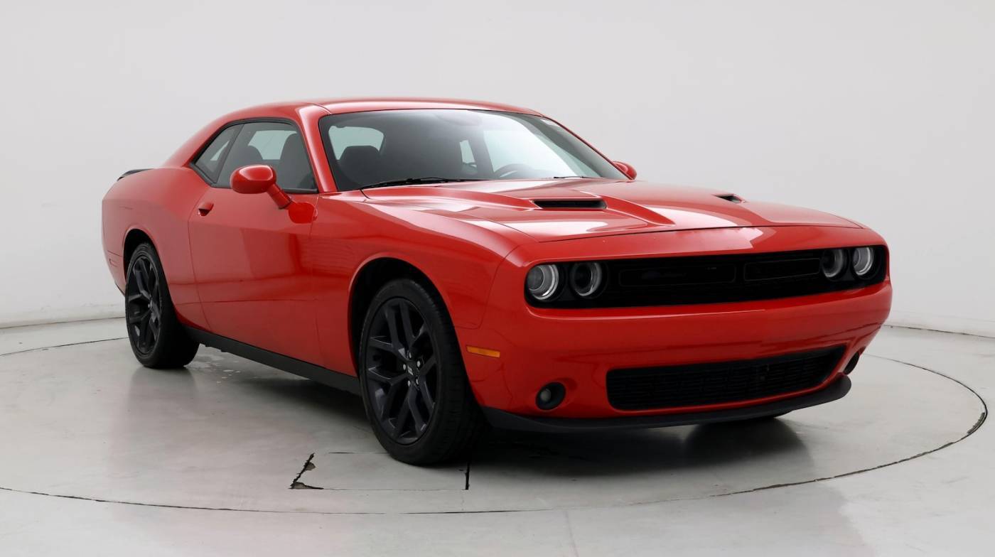 2020 Dodge Challenger SXT — Coupe — 51,870 mi — Akron, OH