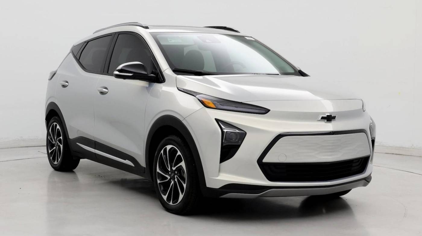 2023 Chevrolet Bolt EUV Premier — SUV — 5,879 mi — Akron, OH