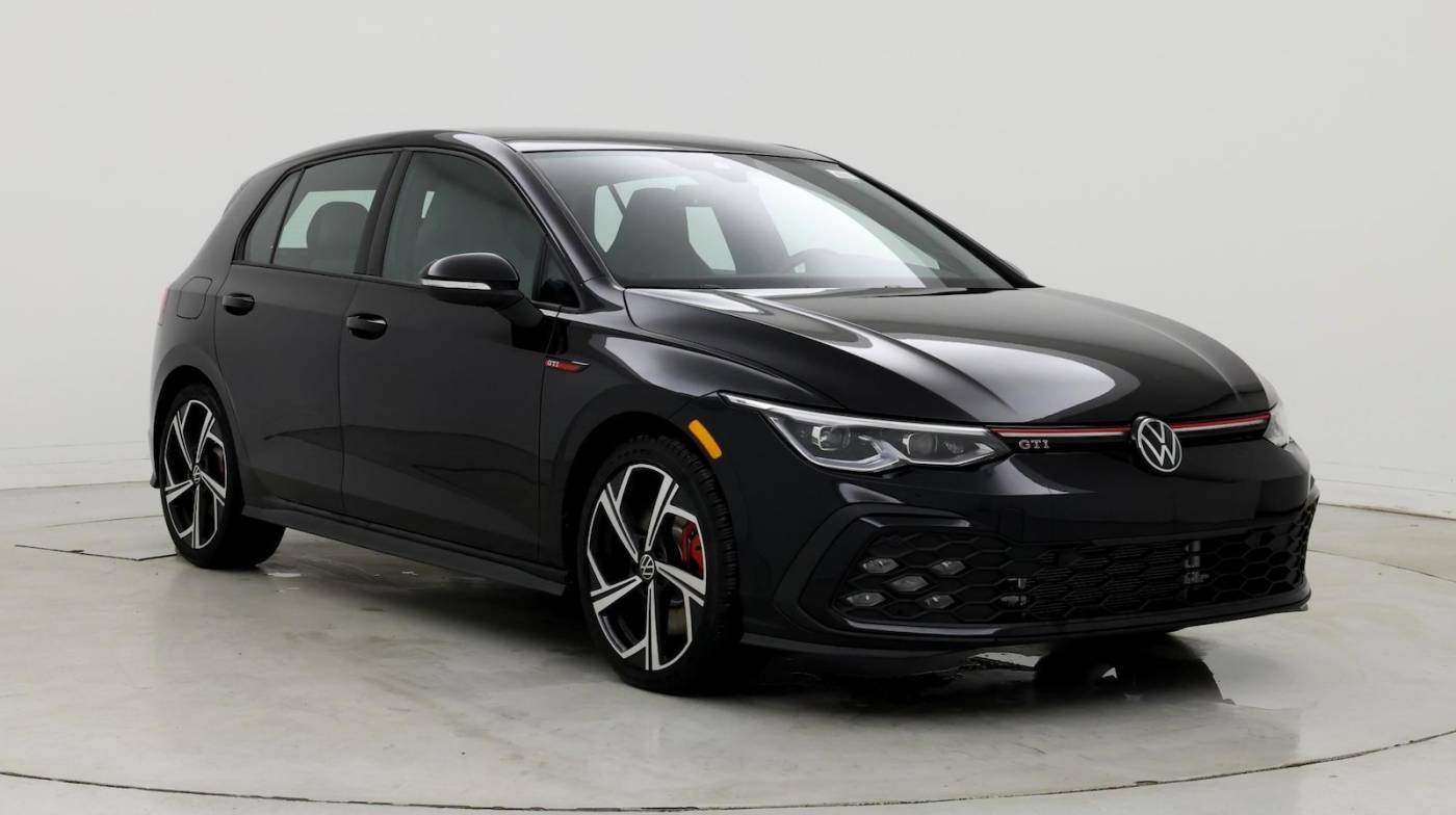2024 Volkswagen Golf GTI SE — Hatchback — 2,021 mi — Akron, OH