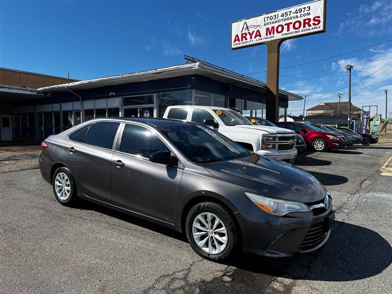2015 Toyota Camry LE — Sedan — 144,642 mi — Fredericksburg, VA