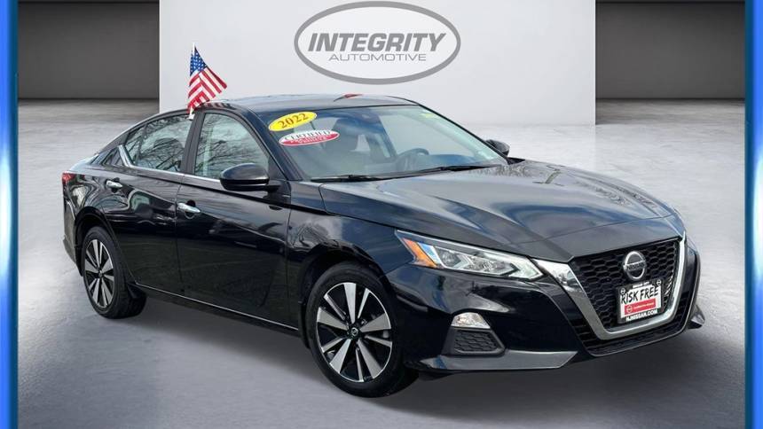 2022 Nissan Altima SV — Sedan — 50,565 mi — Red Bank, NJ