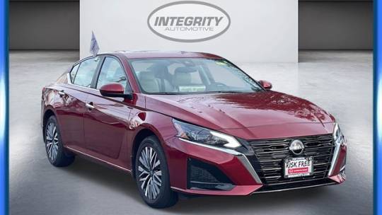 2023 Nissan Altima SV — Sedan — 3,285 mi — Port Chester, NY