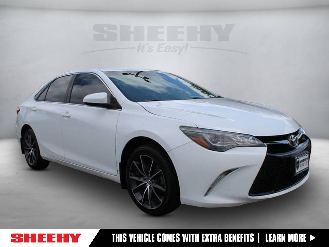 2017 Toyota Camry XLE V6 — Sedan — 192,384 mi — Richmond, VA