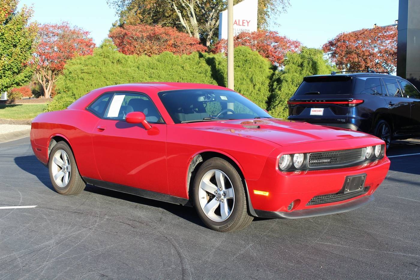 2013 Dodge Challenger SXT — Coupe — 95,699 mi — Richmond, VA