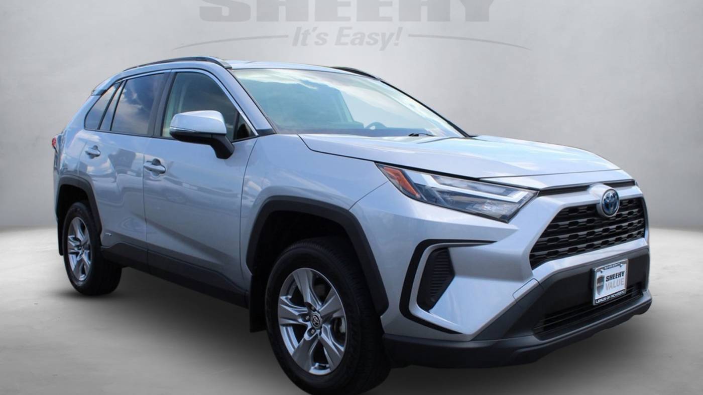 2023 Toyota RAV4 Hybrid LE