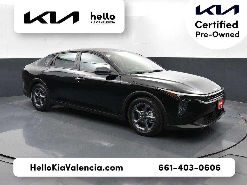 2025 Kia K4 LXS — Sedan — 10,284 mi — Santa Clarita, CA
