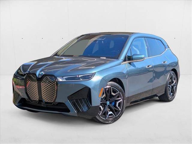 2025 BMW iX xDrive50 — SUV — 7,725 mi — Bellevue, WA