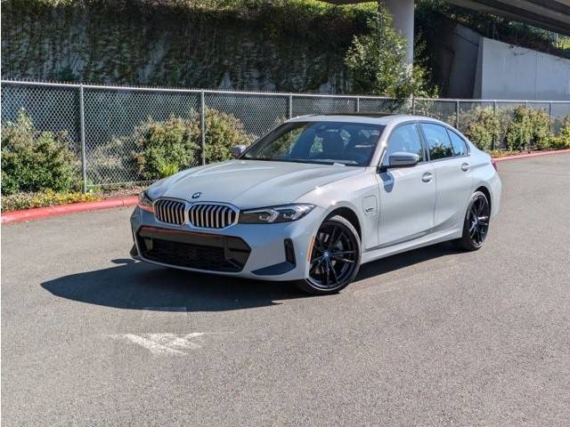 2023 BMW 3 Series 330e — Sedan — 28,998 mi — Bellevue, WA