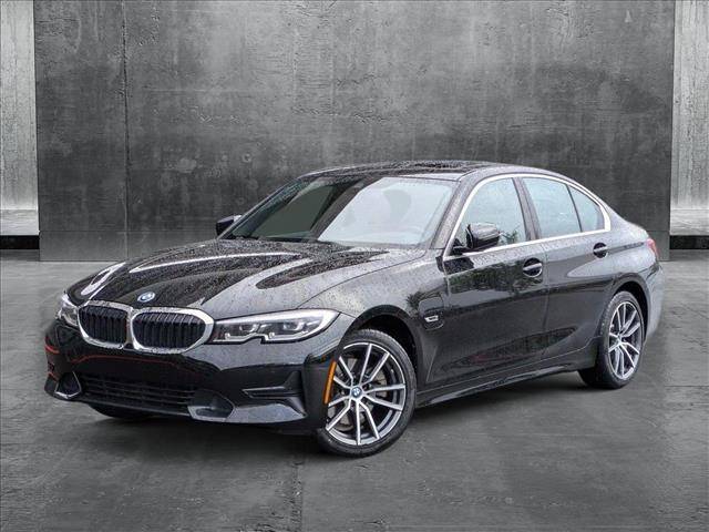 2022 BMW 3 Series 330e — Sedan — 20,168 mi — Bellevue, WA