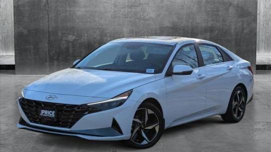 2023 Hyundai Elantra Hybrid Limited — Sedan — 13,989 mi — Bellevue, WA