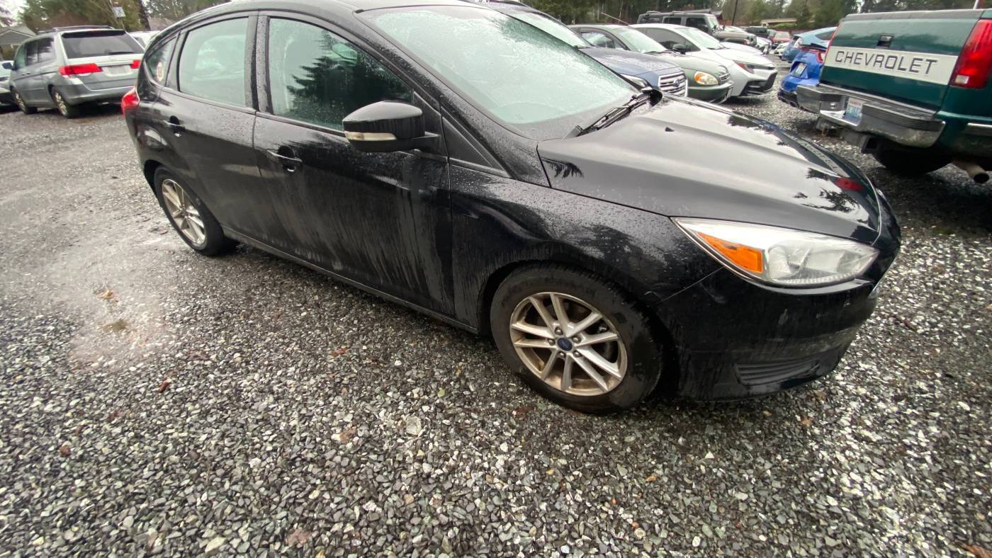2016 Ford Focus SE — Hatchback — 106,500 mi — Edmonds, WA