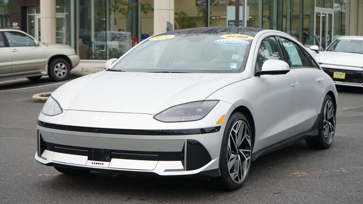 2024 Hyundai IONIQ 6 Limited — Sedan — 1,637 mi — Edmonds, WA