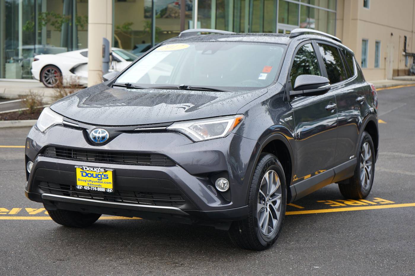 2017 Toyota RAV4 Hybrid XLE — SUV — 33,805 mi — Edmonds, WA