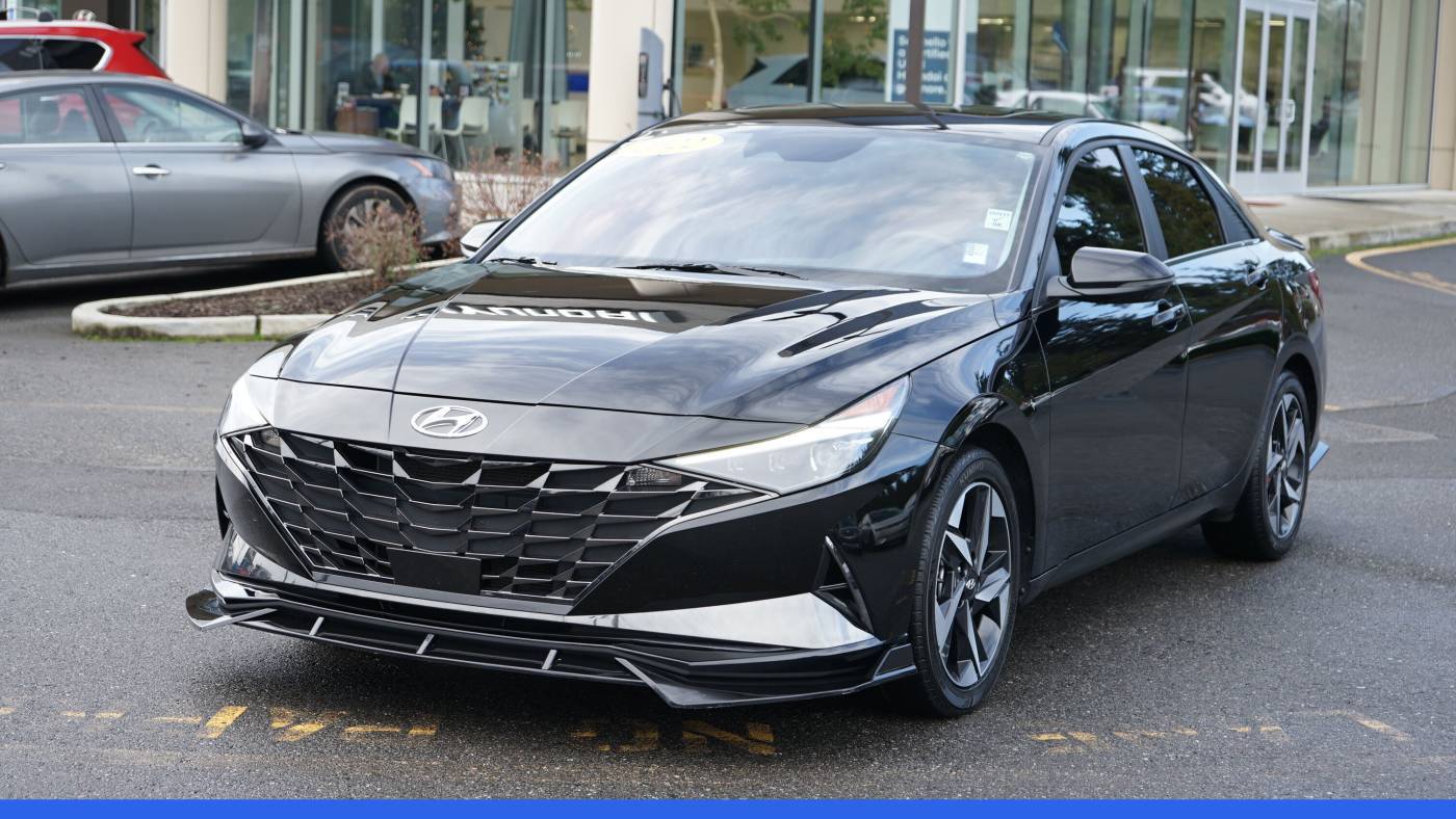 2022 Hyundai Elantra Limited — Sedan — 27,859 mi — Edmonds, WA