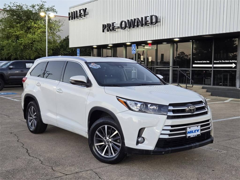 2018 Toyota Highlander XLE — SUV — 117,208 mi — Hurst, TX