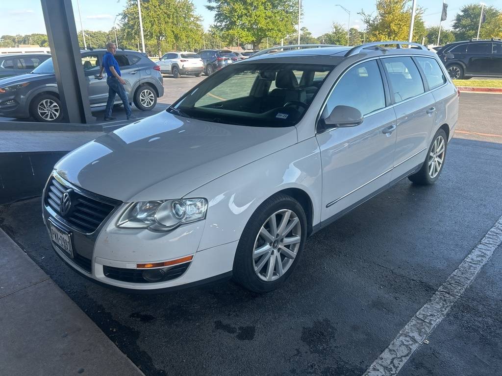 2010 Volkswagen Passat Komfort — Wagon — 89,309 mi — Hurst, TX