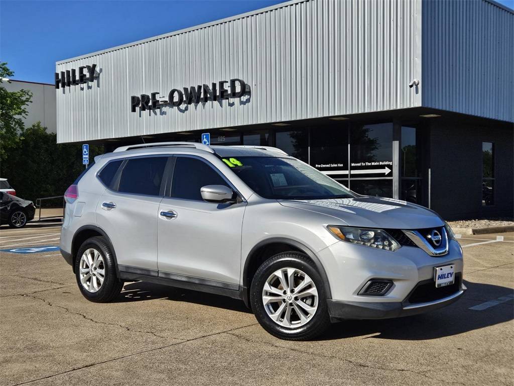 2014 Nissan Rogue SV — SUV — 107,077 mi — Hurst, TX