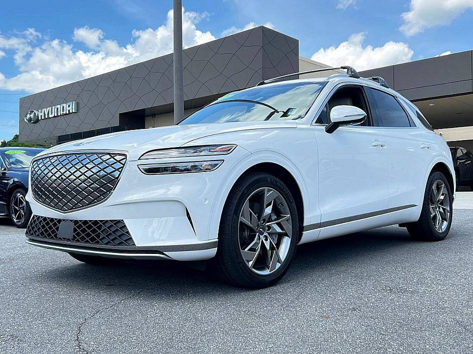 2025 Genesis Electrified GV70 Advanced — SUV — 3,612 mi — Concord, NC