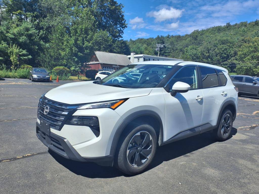 2024 Nissan Rogue SV — SUV — 45,581 mi — Canton, CT