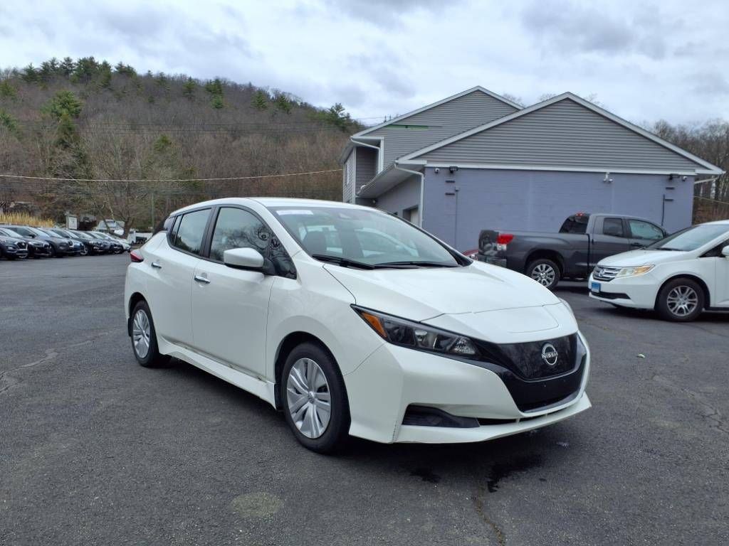 2023 Nissan LEAF S — Hatchback — 5,623 mi — Canton, CT