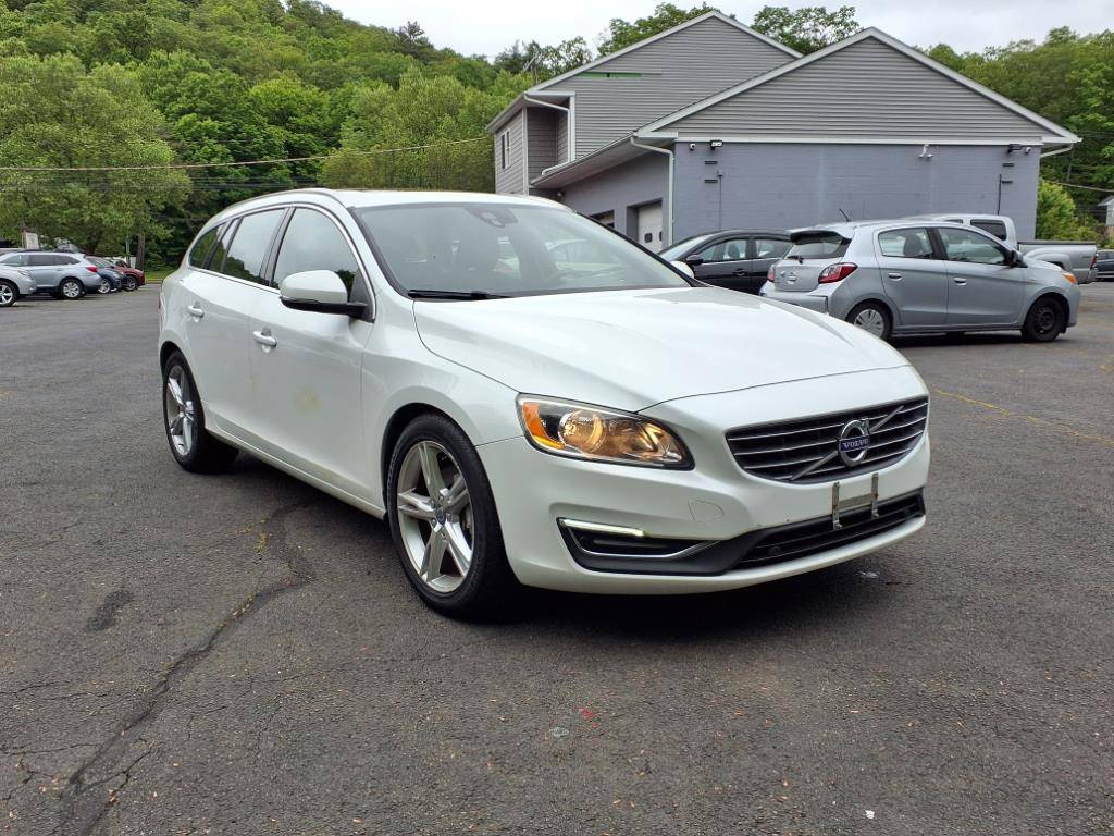 2016 Volvo V60 T5 Premier — Wagon — 69,232 mi — Canton, CT