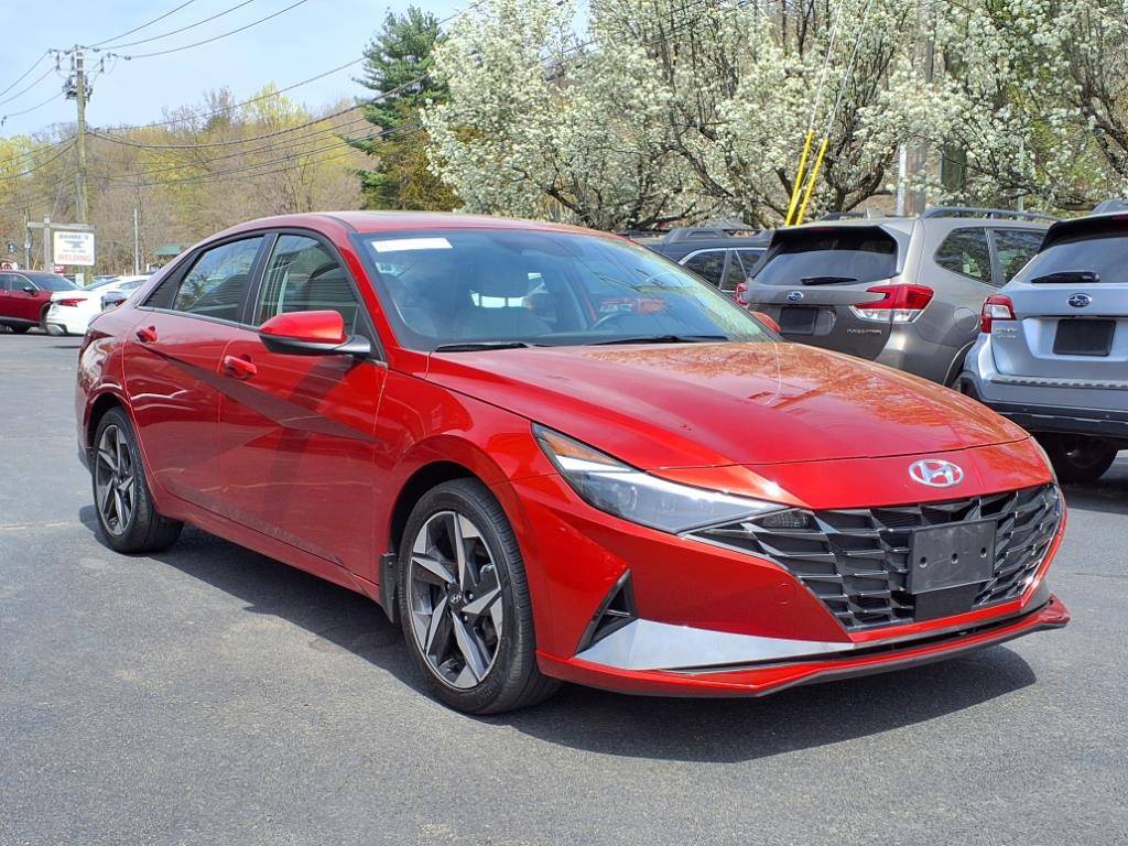 2022 Hyundai Elantra Limited — Sedan — 26,801 mi — Canton, CT