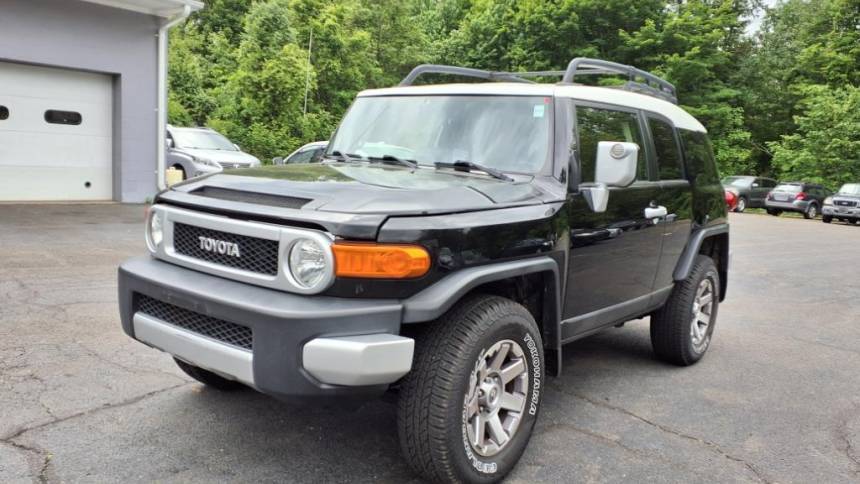 2014 Toyota FJ Cruiser Base