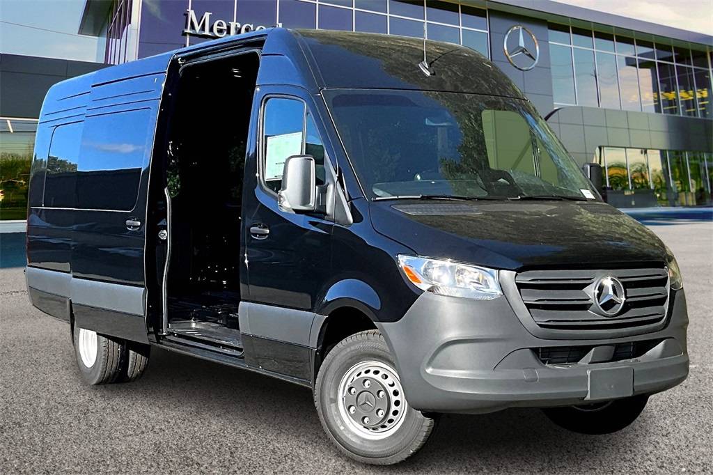2025 Mercedes-Benz Sprinter Cargo Van 3500XD — Cargo Van — 5 mi — Edison, NJ