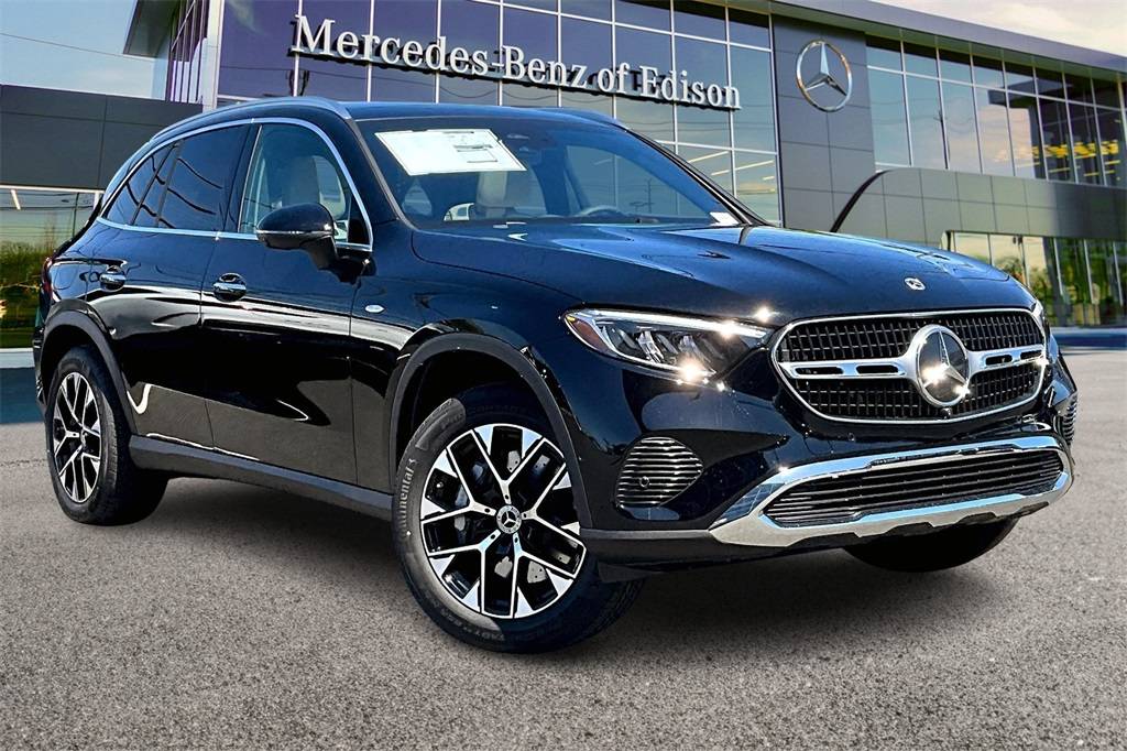 2025 Mercedes-Benz GLC GLC 350e — SUV — 83 mi — Edison, NJ