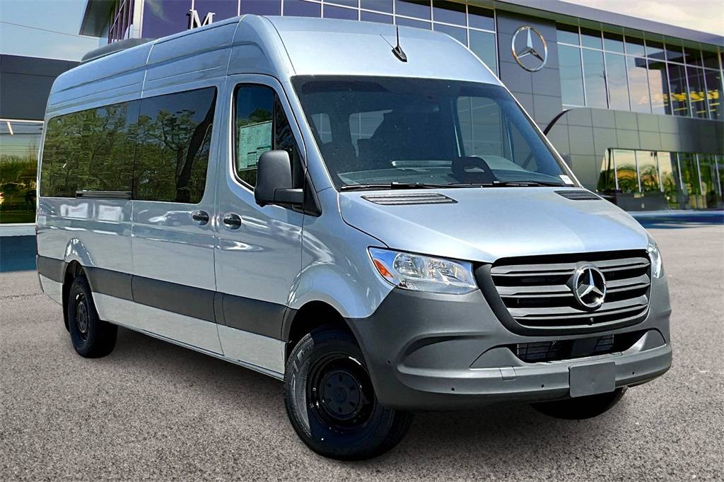 2025 Mercedes-Benz Sprinter 2500