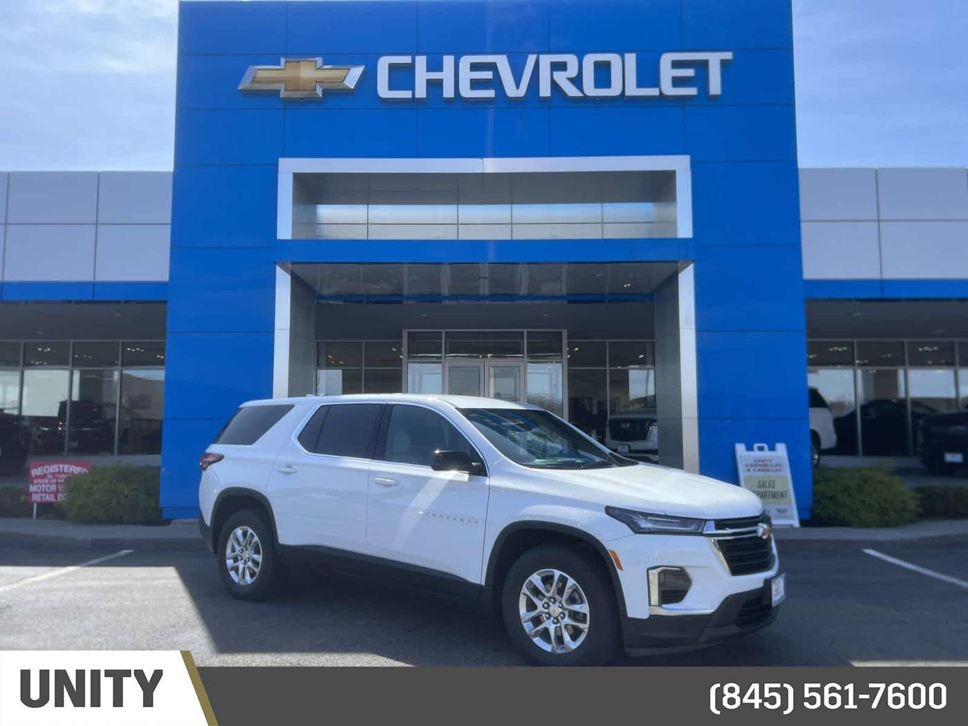 2023 Chevrolet Traverse LS — SUV — 30,275 mi — Newburgh, NY
