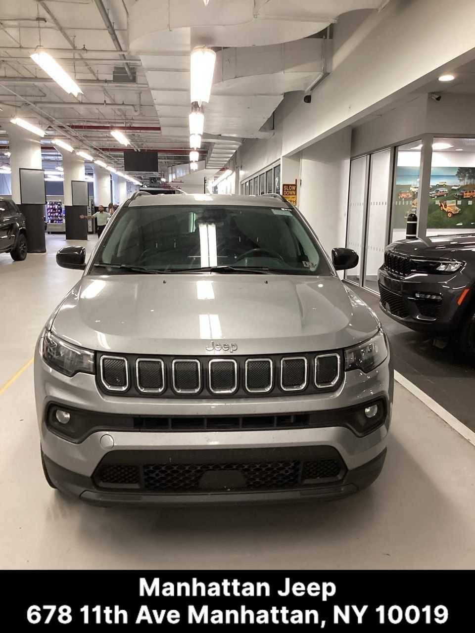 2022 Jeep Compass Latitude — SUV — 53,300 mi — New York, NY