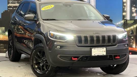 2021 Jeep Cherokee Trailhawk — SUV — 47,500 mi — New York, NY