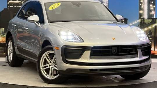 2023 Porsche Macan T — SUV — 12,500 mi — New York, NY