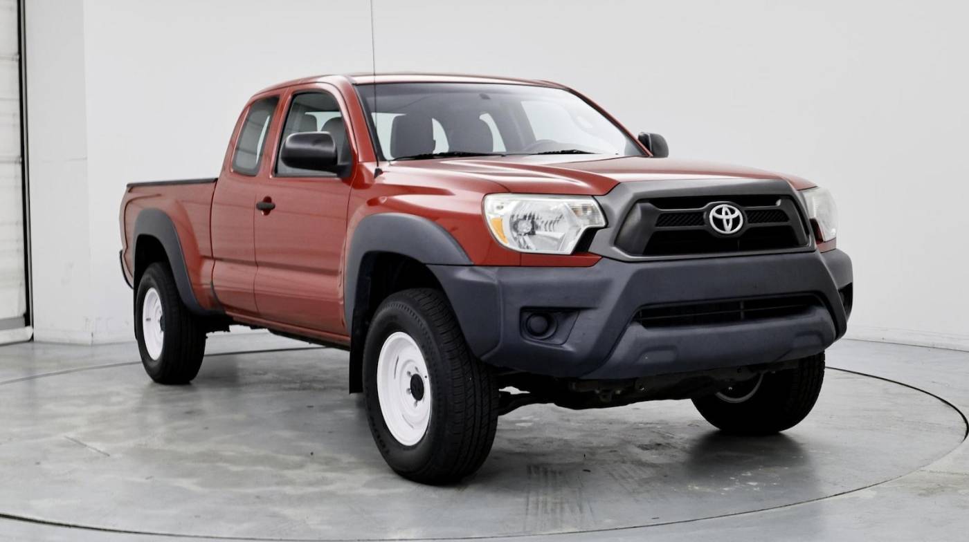 2015 Toyota Tacoma Base — Pickup Truck — 42,302 mi — Clermont, FL