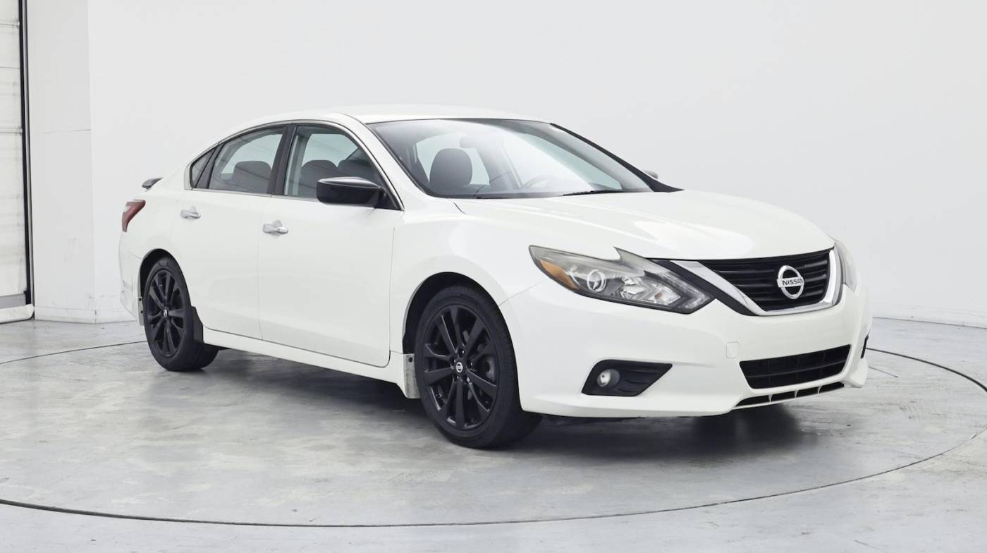 2017 Nissan Altima 2.5 SR — Sedan — 52,881 mi — Clermont, FL