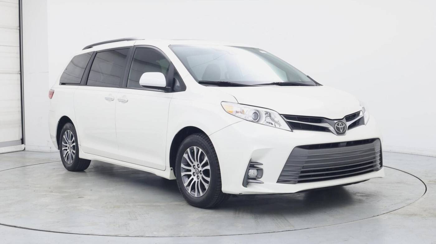 2019 Toyota Sienna XLE Premium — Minivan — 36,225 mi — Clermont, FL