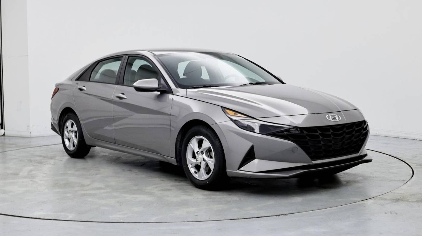 2022 Hyundai Elantra SE — Sedan — 28,045 mi — Clermont, FL