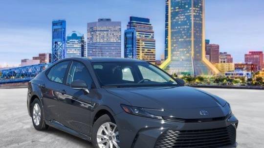 2025 Toyota Camry LE — Sedan — 2,180 mi — Jacksonville, FL